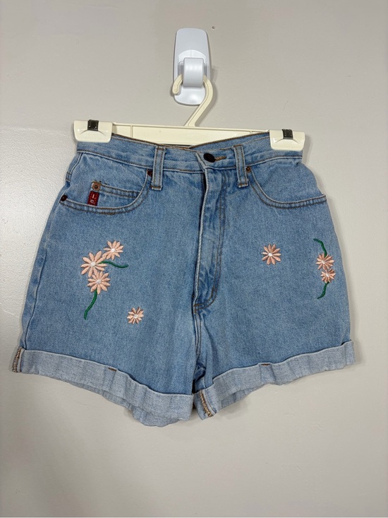 lei Pants - Vintage LEI High Waisted Embroidered Floral Denim Shorts 90s Y2K Mom Style Retro